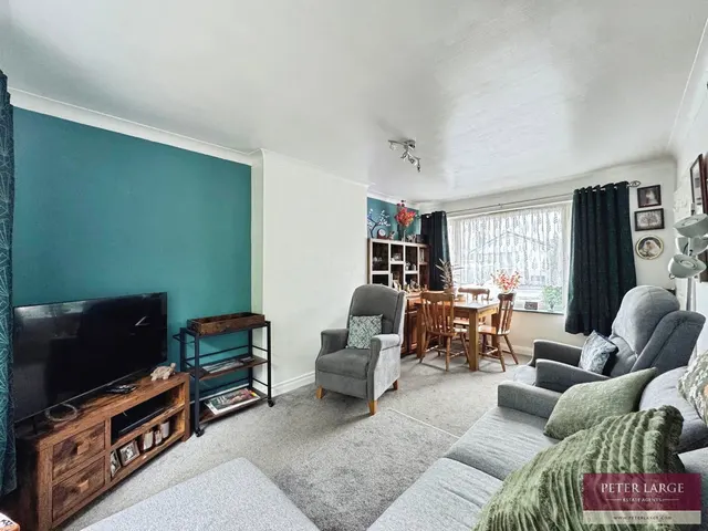 Photo 3 — Ashly Court, St Asaph, Denbighshire, LL17 0PH