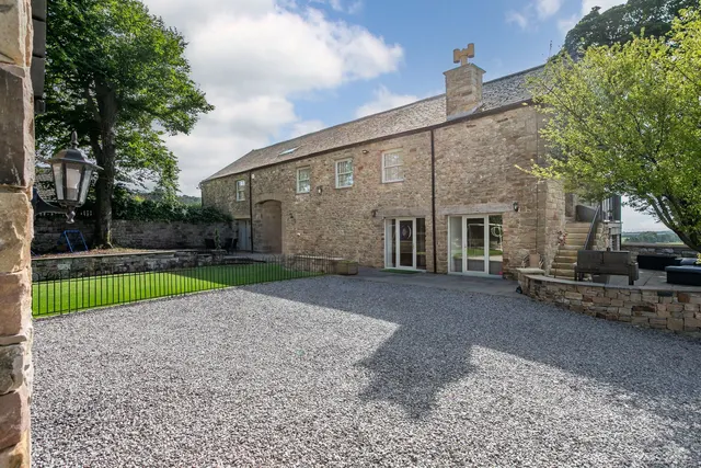 Tithe Barn, Over Kellet, LA6, photo 1
