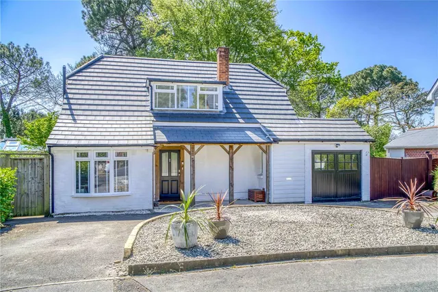 Inverclyde Road, Lower Parkstone, Poole, Dorset, BH14, photo 1