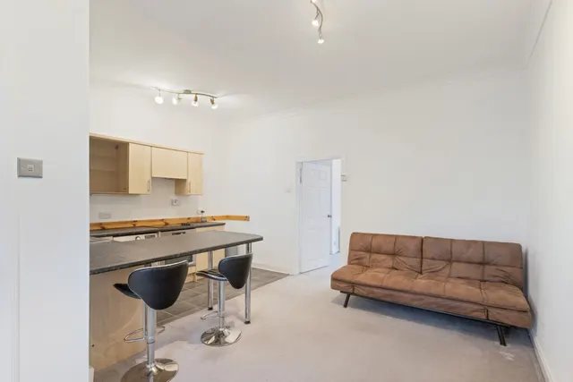 Mill Road, Bathgate, EH48, photo 2