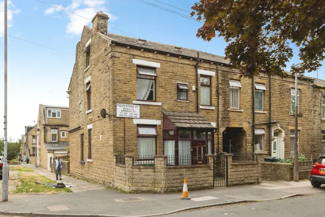 Folkestone Street, Bradford, photo 1