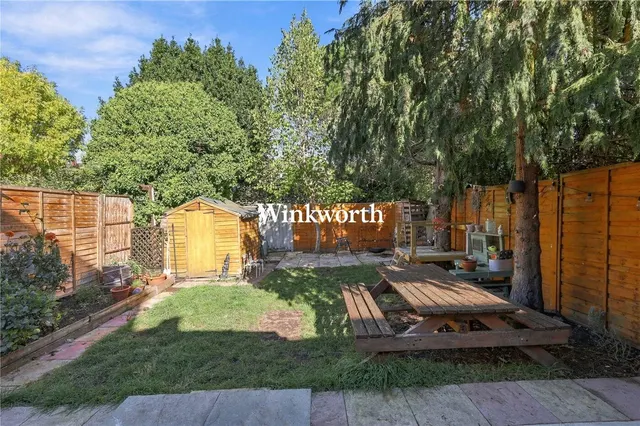 Windsor Road, London, N13, photo 2
