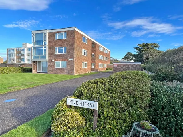 Milford on Sea, Lymington, photo 3