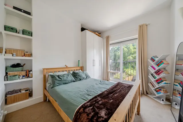 Lillie Road, Fulham, SW6, photo 1