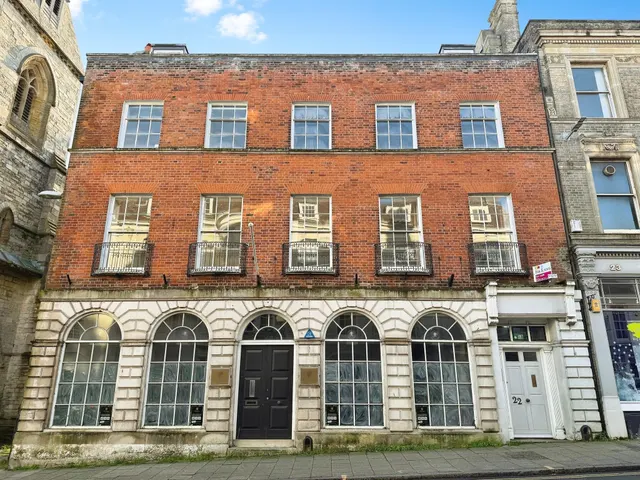 High East Street, Dorchester, photo 1