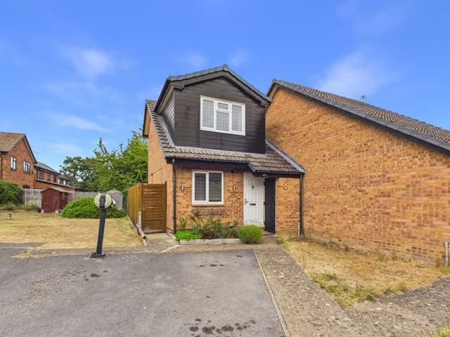 Measham Way, Lower Earley, RG6, photo 1