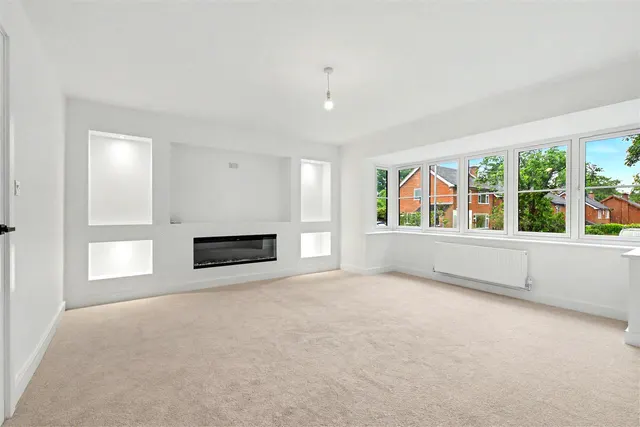 Whites Croft, Woodborough, NG14, photo 2