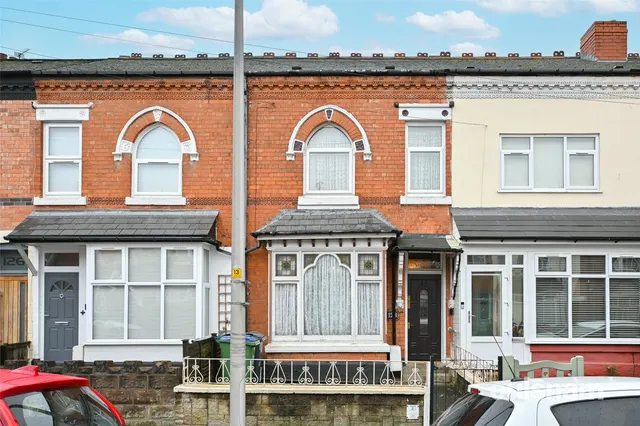 Milcote Road, Bearwood, West Midlands, B67 5BQ, photo 1