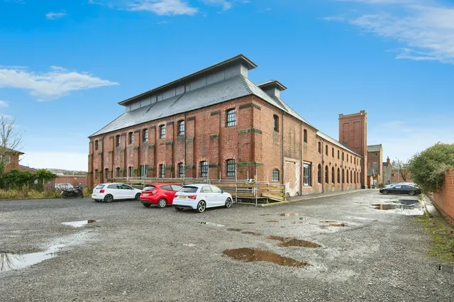 Horninglow Street, Burton-On-Trent, DE14, photo 1