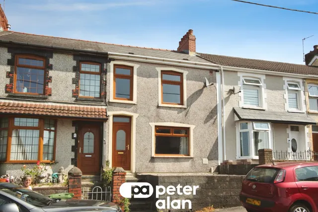 Bedwellty Road, Bargoed, CF81, photo 1