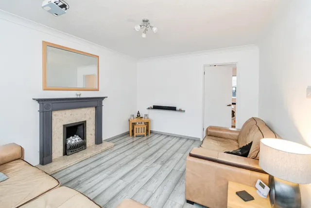 Cowley Close, Southampton, SO16, photo 2