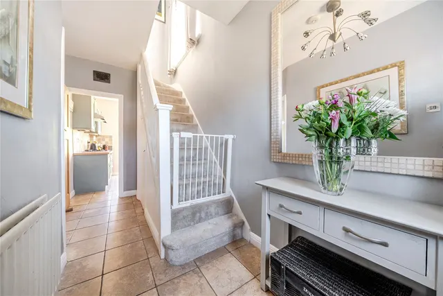 Photo 2 — Brownspring Drive, London, SE9