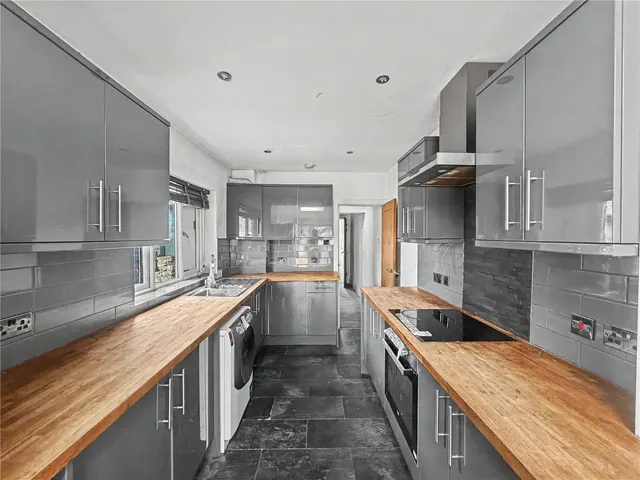 Nelson Road, Gillingham, ME7, photo 3