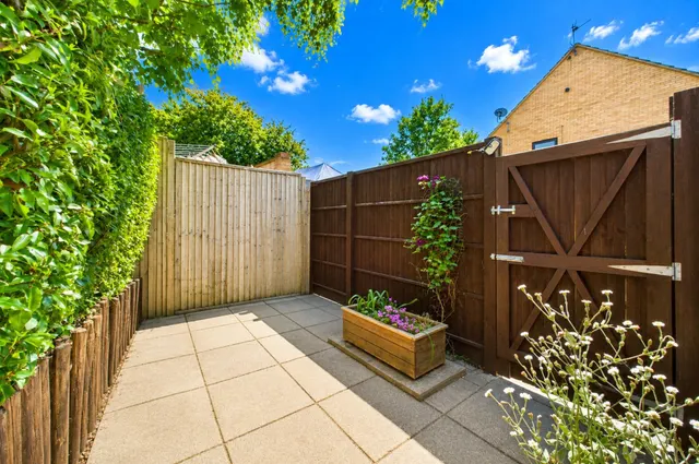 Tithebarn Grove, Calcot, RG31, photo 3
