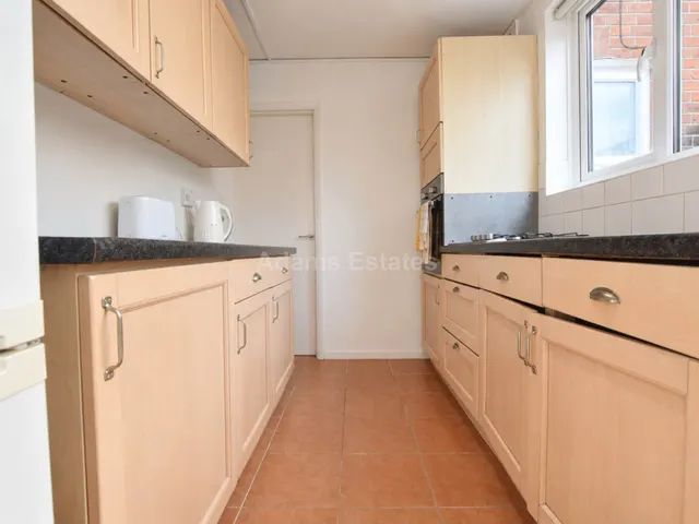 Photo 3 — Cardigan Road, Reading, RG1 5QL