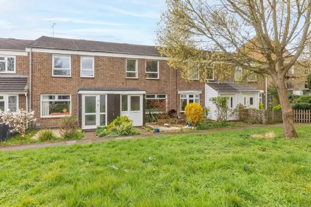 Kingsley Walk, Tring, HP23, photo 1