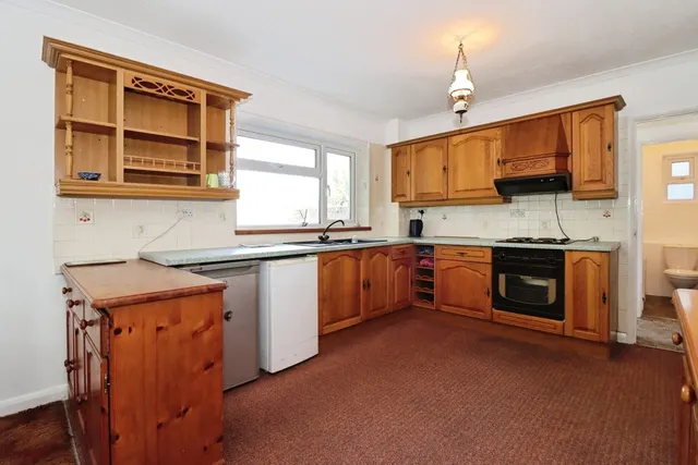 Photo 3 — Windsor Place, Mangotsfield, Bristol, BS16