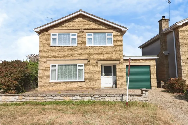 Windsor Place, Mangotsfield, Bristol, BS16, photo 1