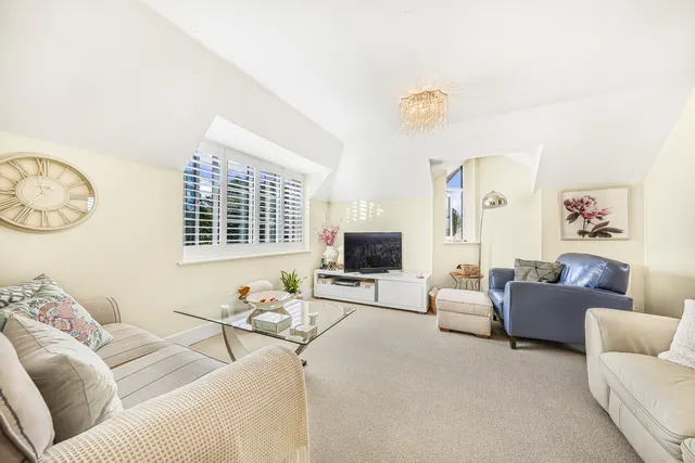 Rectory Road, Grays, RM16, photo 2
