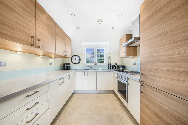 Rectory Road, Grays, RM16, photo 3