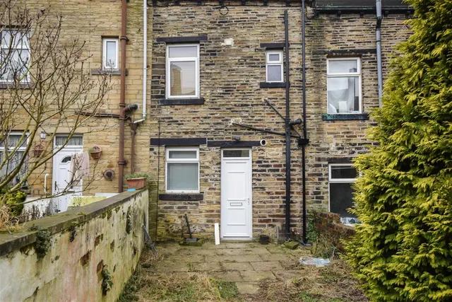 Airedale College Mount, Bradford, BD3 0JU, photo 1