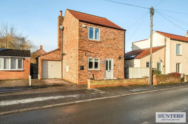 Moor End, Kelfield, YO19, photo 1