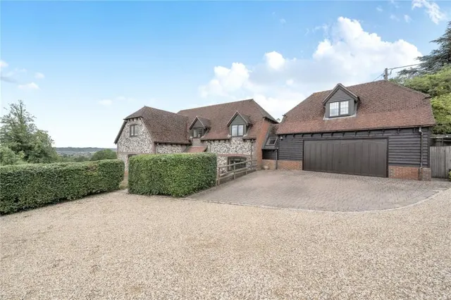 Lincoln View, Thatcham, RG18, photo 1