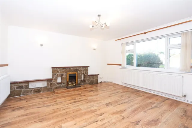 Y Fron Estate, Cemaes Bay, photo 2
