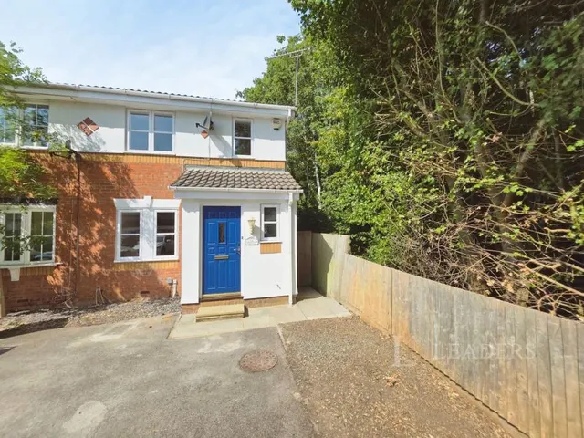 Challinor, Harlow, CM17, photo 1