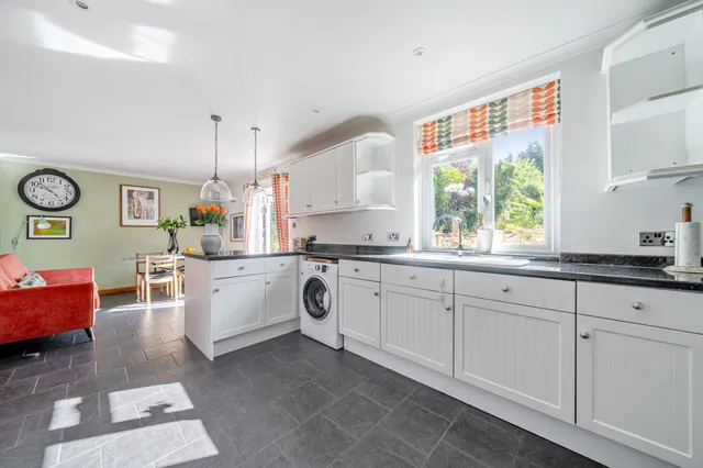 Photo 2 — Garlichill Road, Epsom, KT18