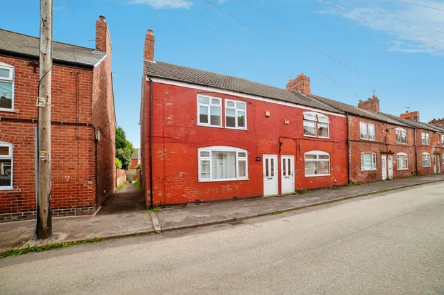 Portland Street, New Houghton, NG19, photo 1