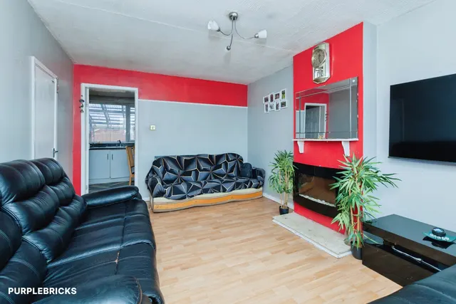 Jeremy Close, Leicester, LE4, photo 1
