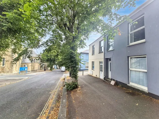 Killigrew Street, photo 1