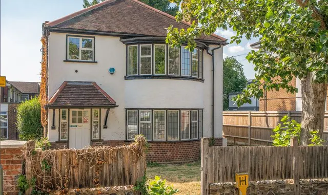 Worple Road, Epsom, KT18, photo 1