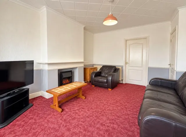 Chingford Road, Kingstanding, B44, photo 3