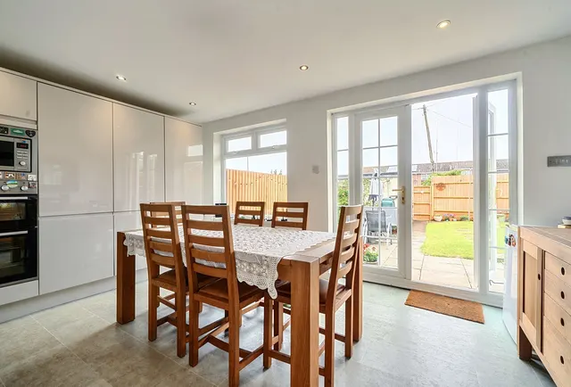 Photo 2 — Philippa Close, Bristol, BS14 0SQ