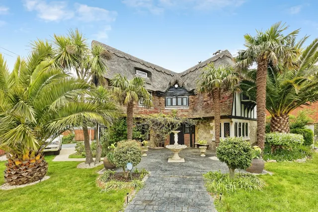 Canterbury Road, Margate, CT9, photo 1