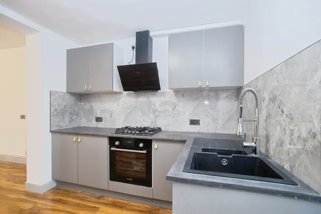Nunfield Close, Manchester, M40, photo 2