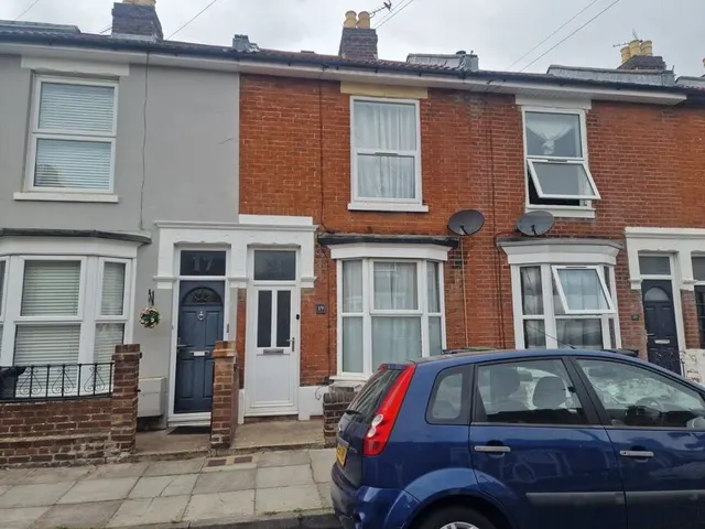 Sutherland Road, Southsea, Hampshire, PO4, photo 1