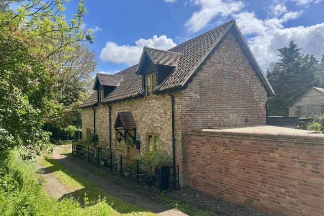 Fengate, Weeting, photo 1