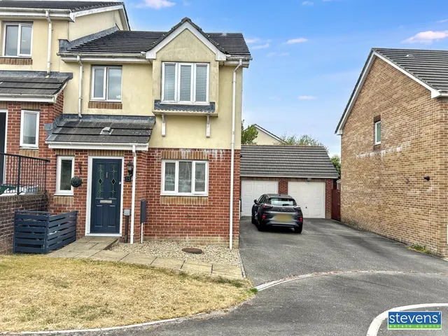 Luxmoore Way, Okehampton, EX20, photo 1