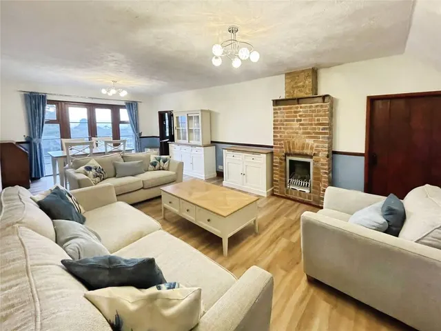 Photo 3 — Ivyhouse Lane, Hastings, East Sussex, TN35