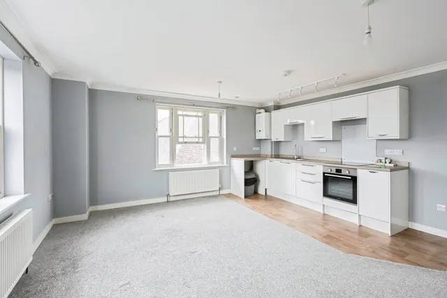 Dairy Mews, Selsey, PO20, photo 2