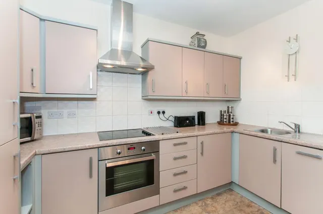 Grenfell Road, Maidenhead, SL6, photo 1