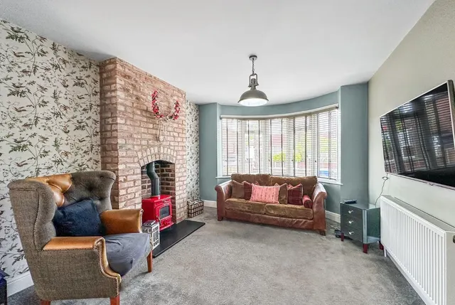 Photo 3 — Windsor Drive, Timperley, Cheshire WA14 5AN