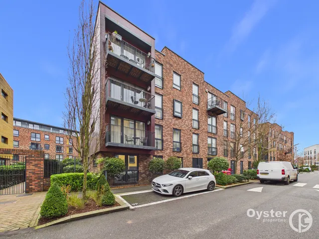 Letchworth Road, Stanmore, HA7, photo 1
