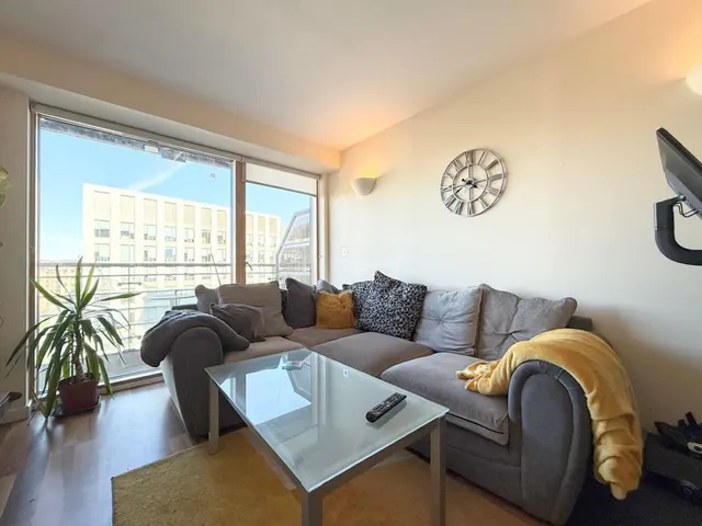 Riverside Way, Leeds, LS1, photo 1