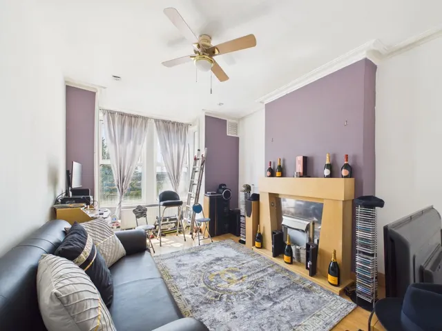 Harley Road, London, NW10, photo 2
