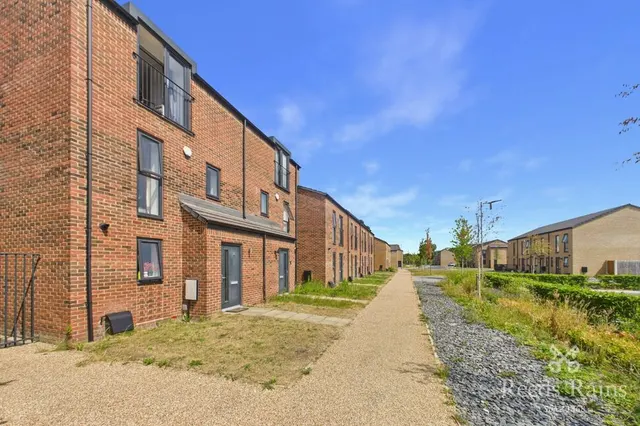 Ribot Walk, Salford, Greater Manchester, M6, photo 1