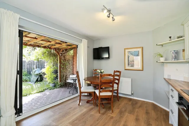 Photo 2 — Stanhope Avenue, Crewe, Cheshire, CW1